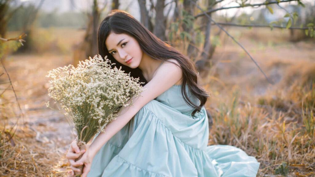 Filipino Girl in Love
